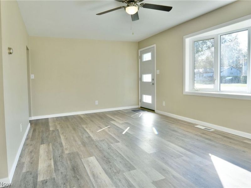 3314 Tod Avenue NW, Warren, OH 44485 Photo 9