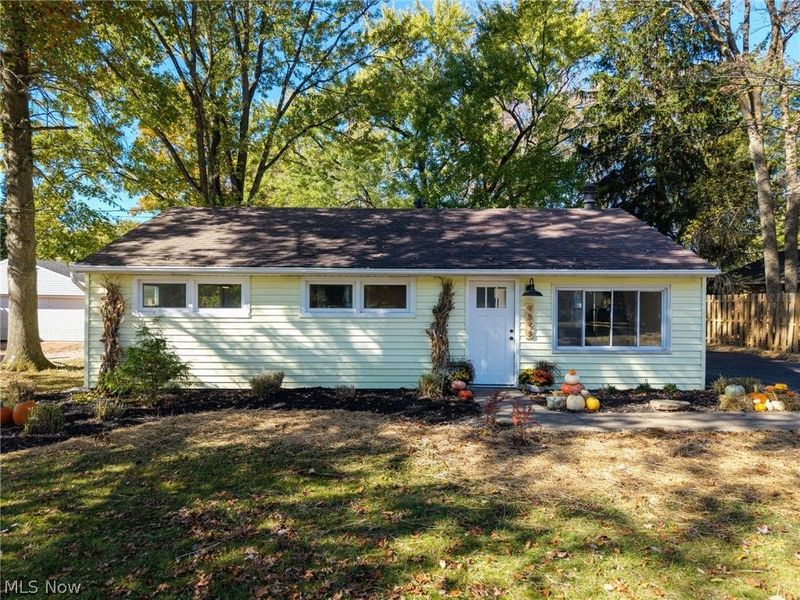 9898 Oakwood Drive , Twinsburg, OH 44087 Photo 1