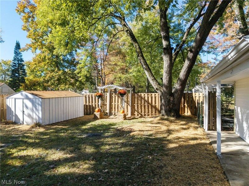 9898 Oakwood Drive , Twinsburg, OH 44087 Photo 5