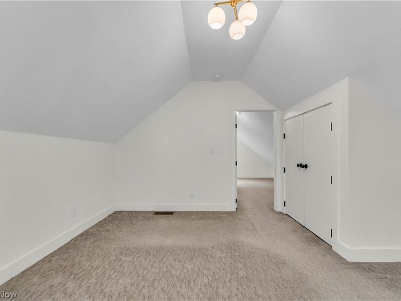 5215 Duke Avenue, Cleveland, OH 44102 Photo 13