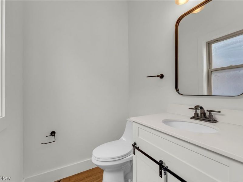 5215 Duke Avenue, Cleveland, OH 44102 Photo 16