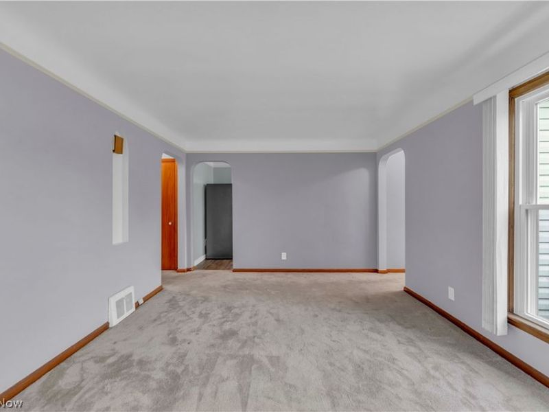 5411 Forest Avenue, Parma, OH 44129 Photo 4
