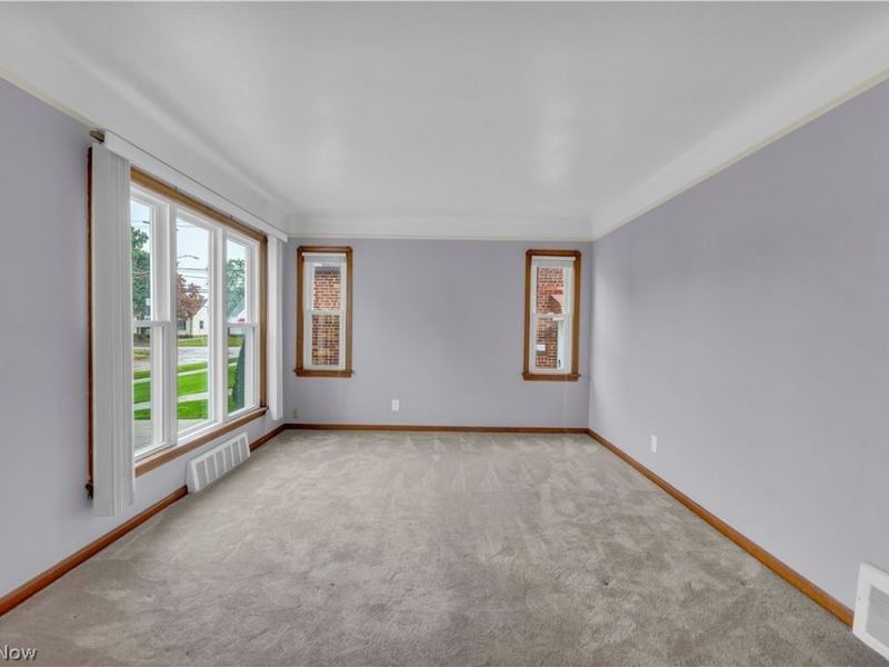 5411 Forest Avenue, Parma, OH 44129 Photo 5