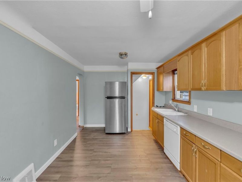 5411 Forest Avenue, Parma, OH 44129 Photo 6
