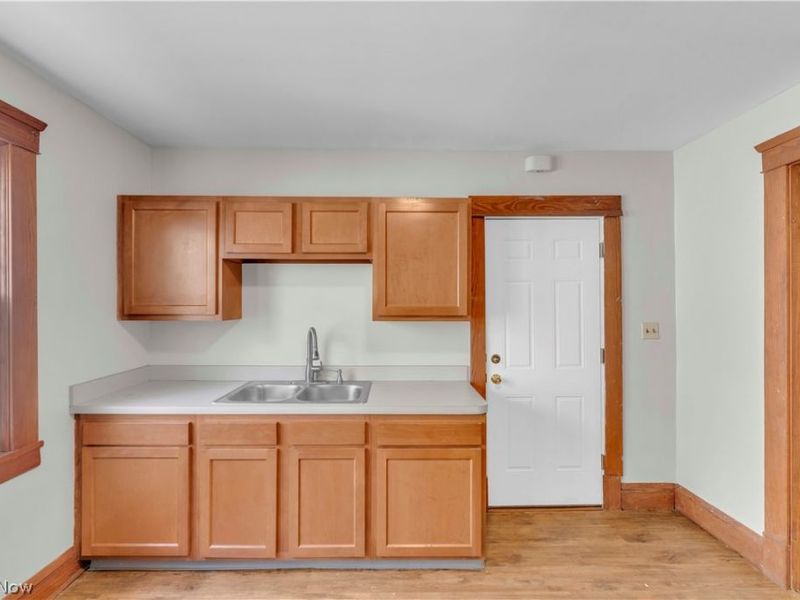 11601 Headley Avenue, Unit 1/DN, Cleveland, OH 44111 Photo 11