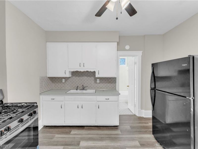 20101 Tracy Avenue , Unit 1/DN, Euclid, OH 44123 Photo 6