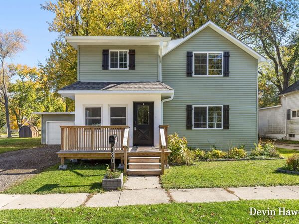 180 Loomis Street, Sparta, MI 49345