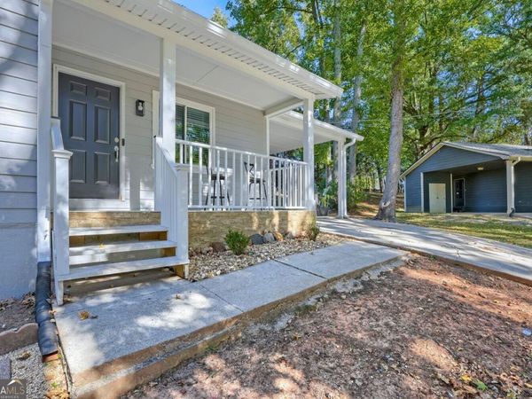 679 Suwanee Court NW, Lawrenceville, GA 30043