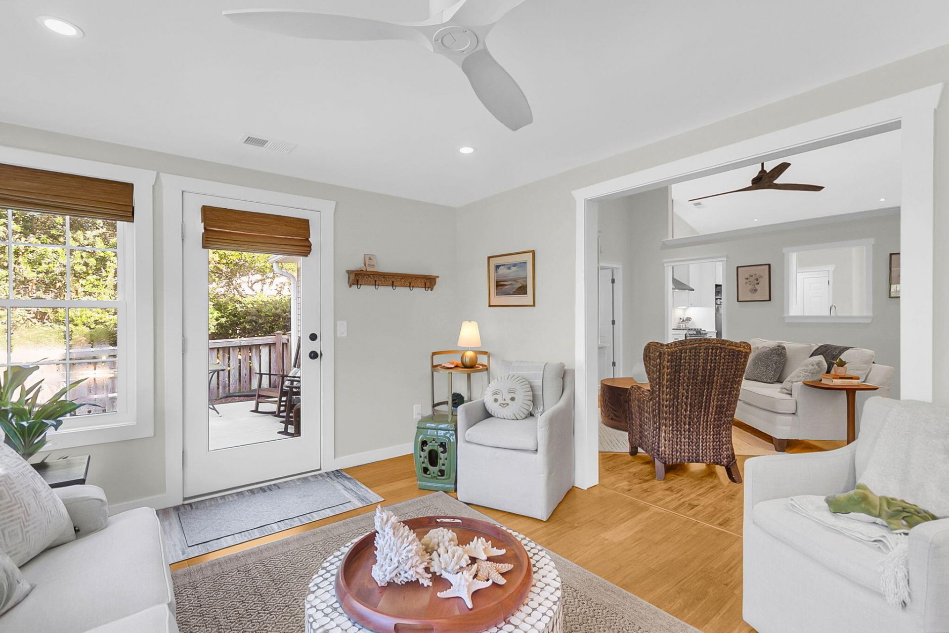 341 Jardinere Walk Photo 10