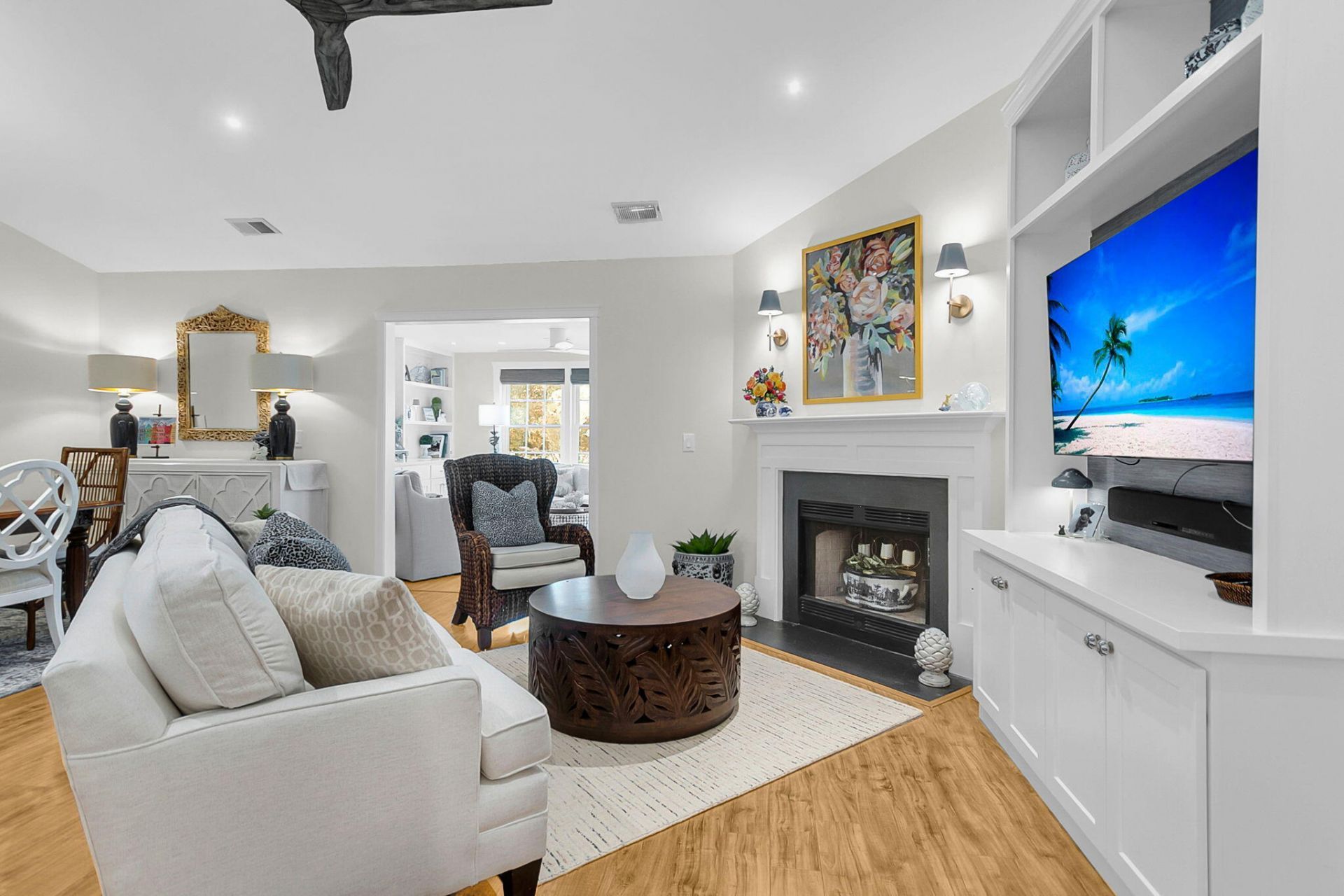 341 Jardinere Walk Photo 17