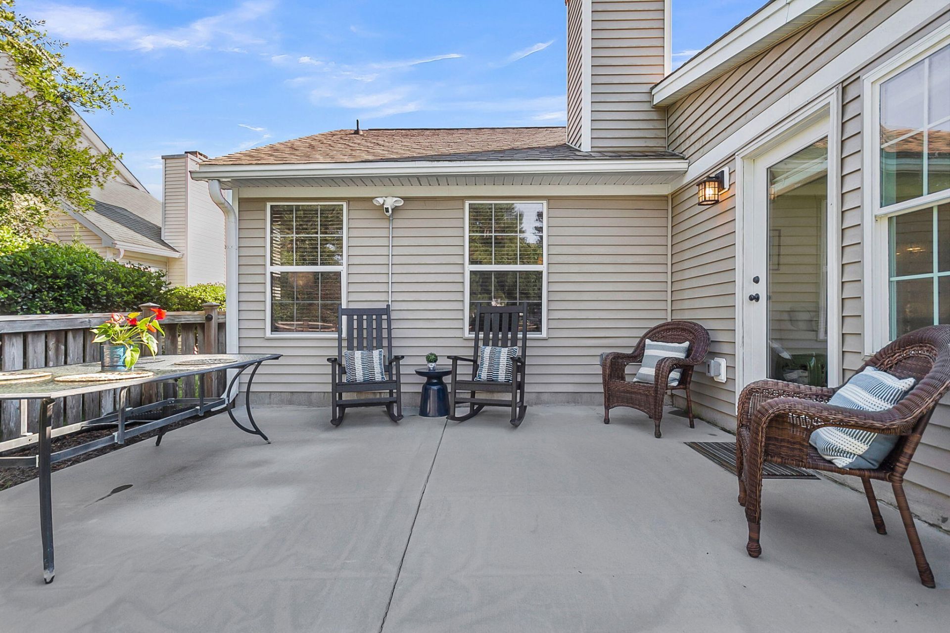 341 Jardinere Walk Photo 43