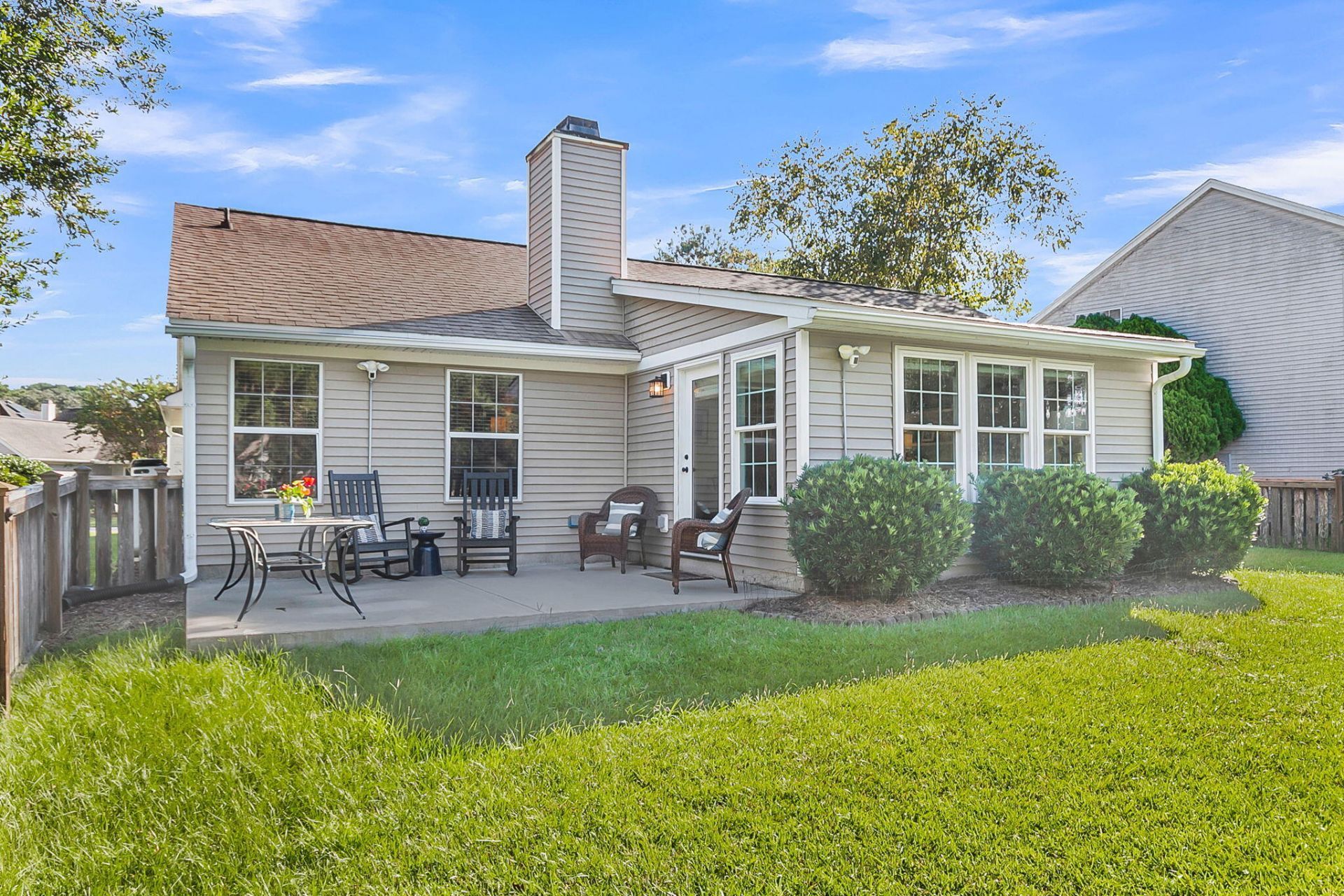 341 Jardinere Walk Photo 49