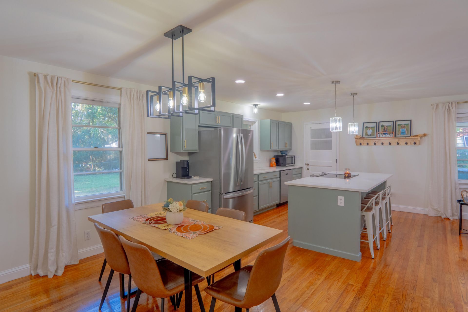511 Horne Street Photo 12