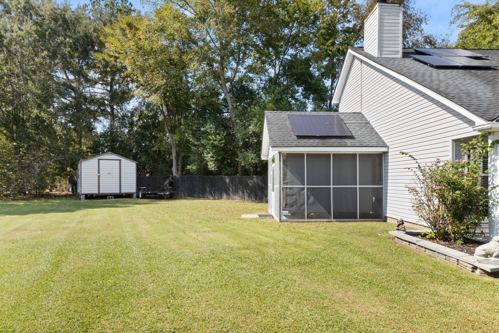 1314 Lawton Court Photo 6