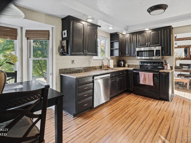 6831 Dutchland Boulevard, Middletown, OH 45044 Photo 8