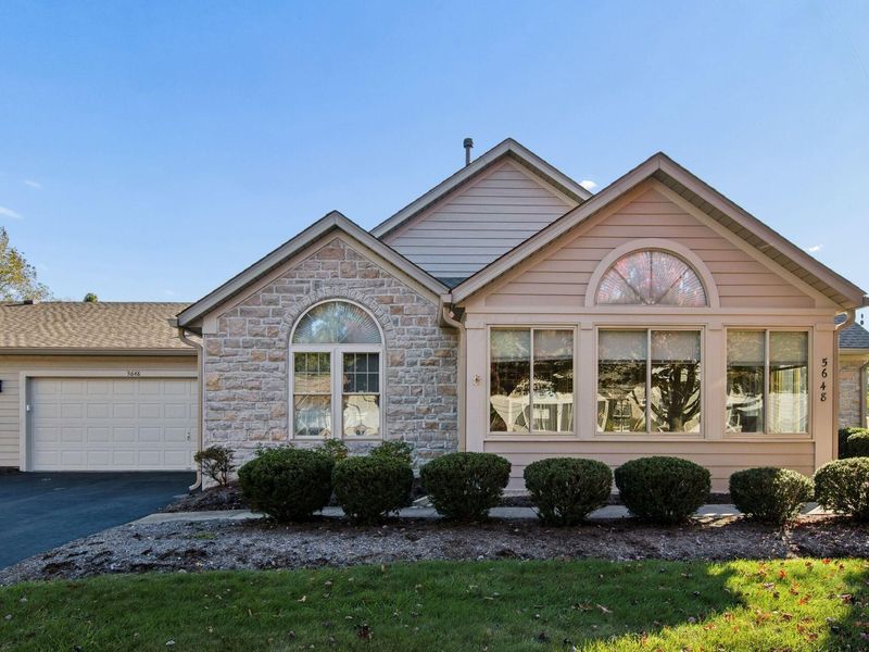 5648 Meadowood Lane, Westerville, OH 43082 Photo 1