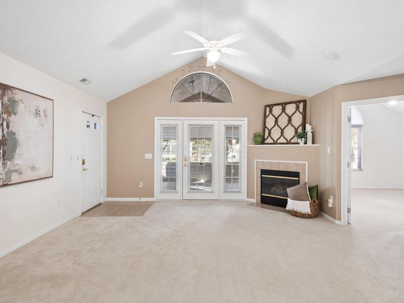 5648 Meadowood Lane, Westerville, OH 43082 Photo 6