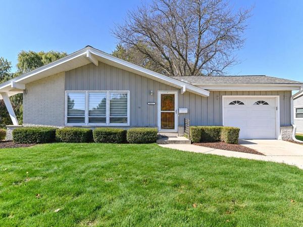 5111 Russell COURT E, Greendale, WI 53129