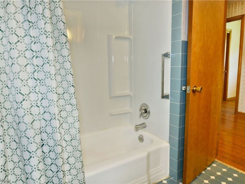 1639 Gypsy Lane, Niles, OH 44446 Photo 29