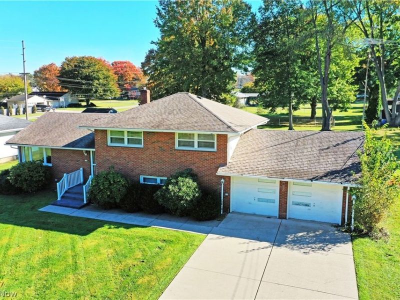 1639 Gypsy Lane, Niles, OH 44446 Photo 3