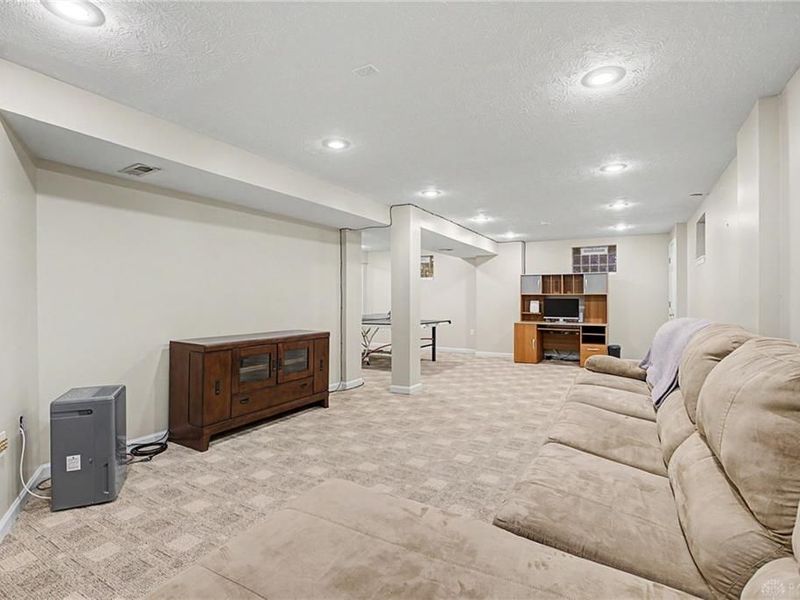 4155 Country Glen Circle, Beavercreek, OH 45432 Photo 47