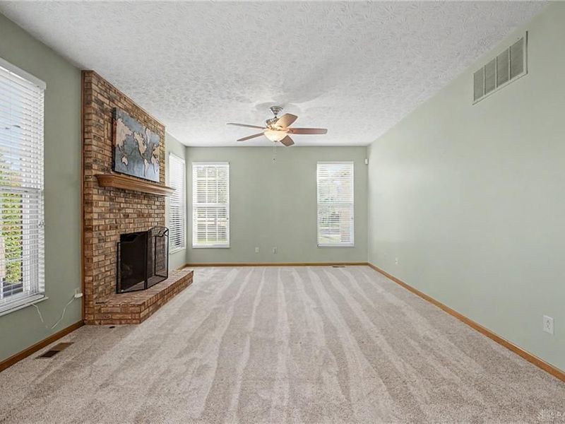 4155 Country Glen Circle, Beavercreek, OH 45432 Photo 8