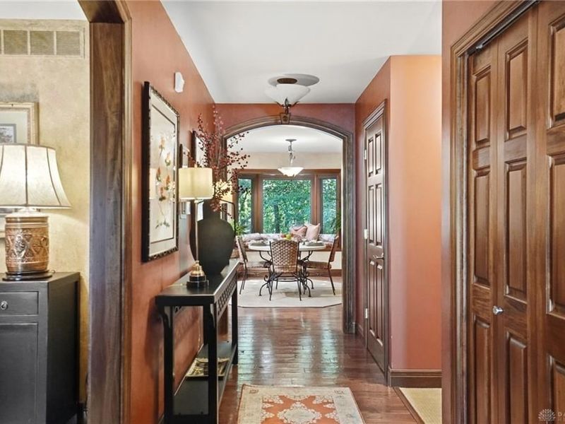 1684 Edith Marie Drive, Beavercreek, OH 45431 Photo 4