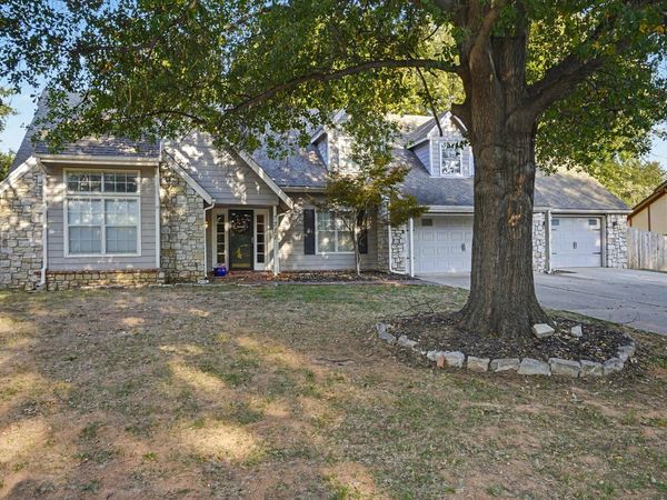 7711 E 86th Street, Tulsa, OK 74133