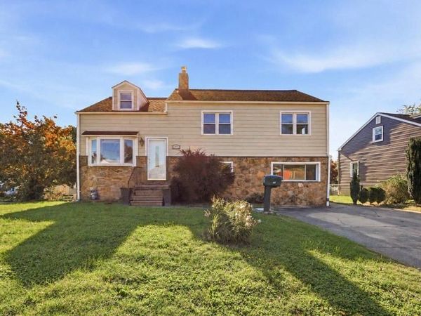 120 DAVID ROAD , WILMINGTON, DE 19804