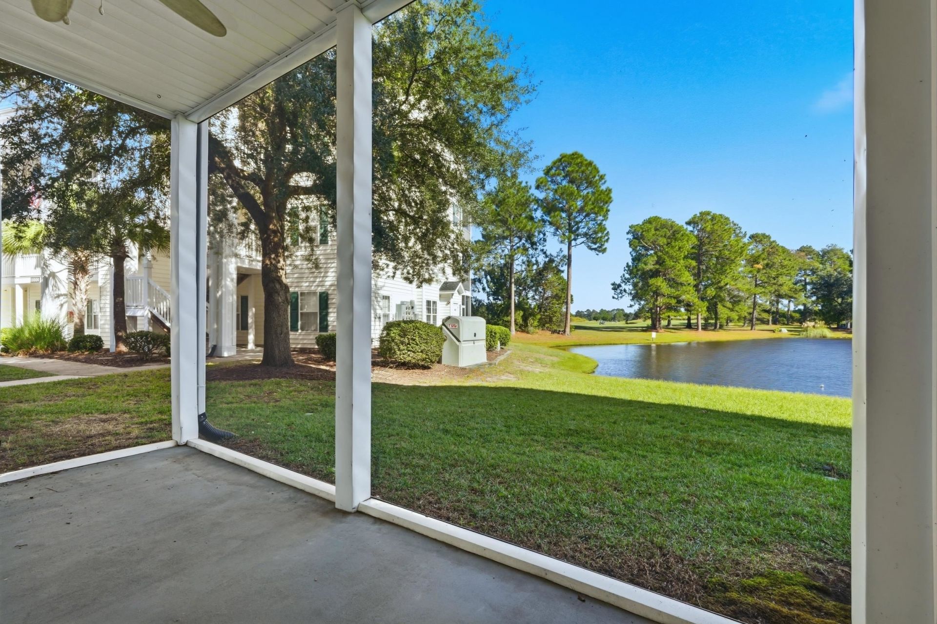 5090 Windsor Green Way  Photo 19