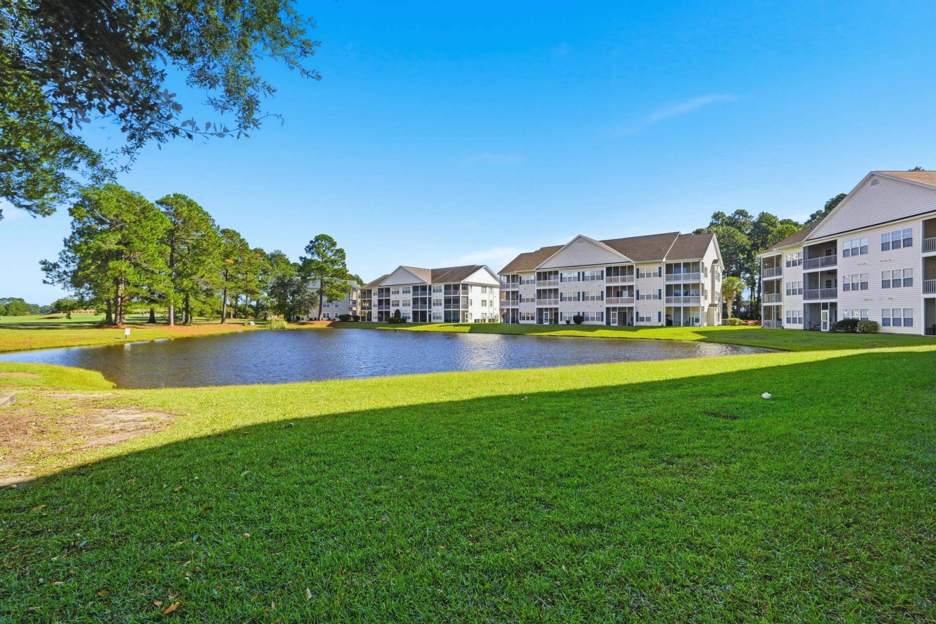 5090 Windsor Green Way  Photo 21