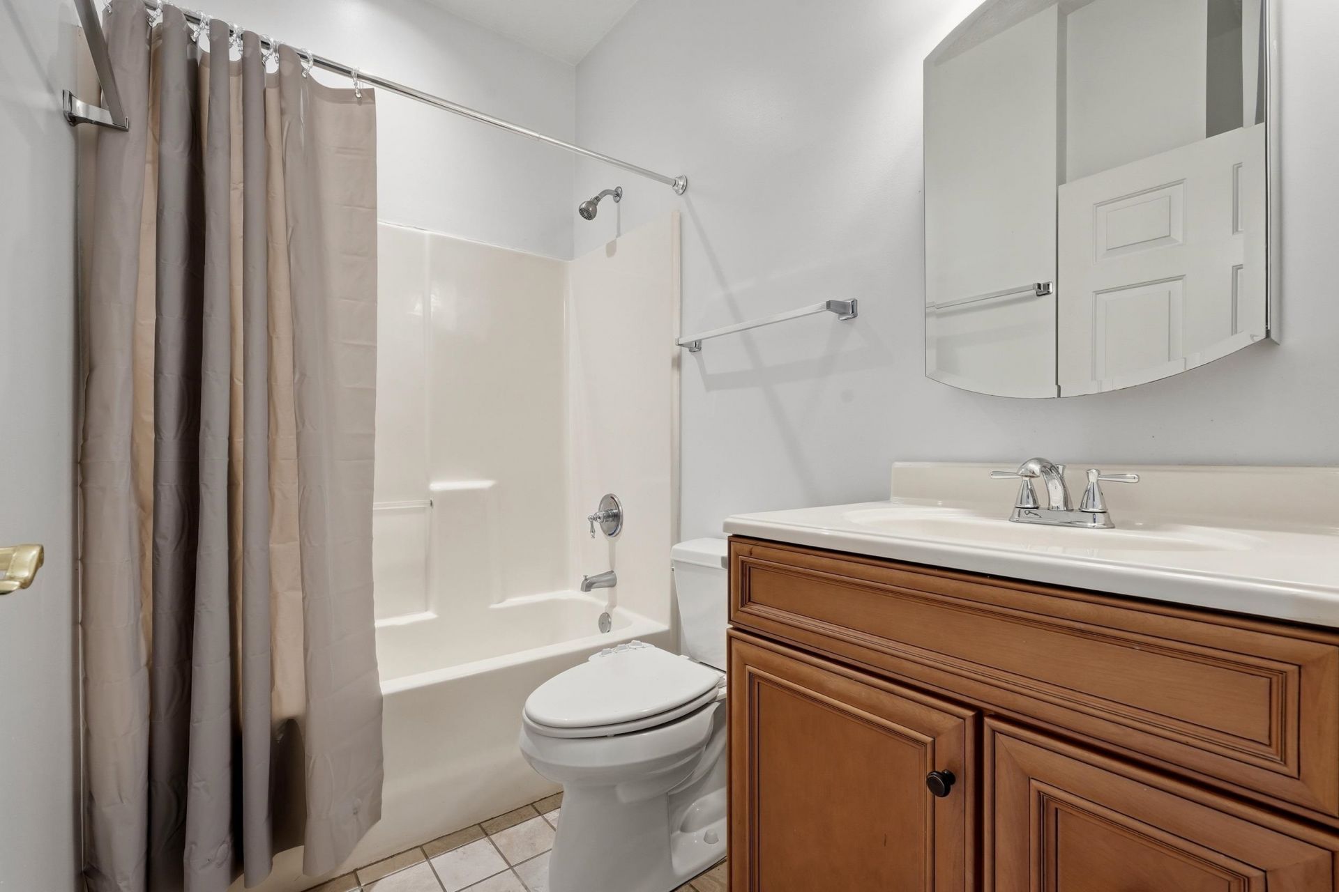 5090 Windsor Green Way  Photo 25