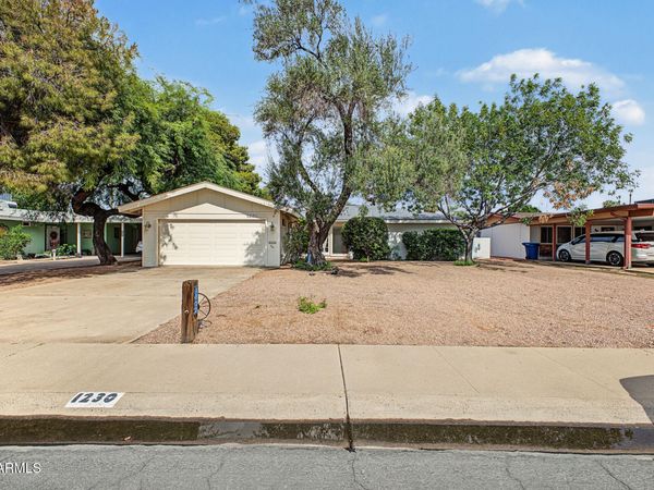 1230 E LAGUNA Drive, Tempe, AZ 85282