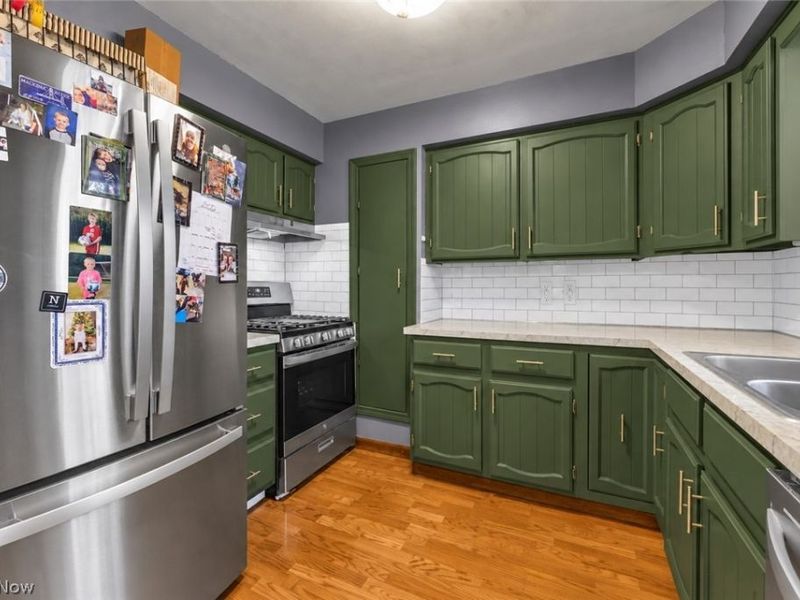 809 Curtis Avenue, Cuyahoga Falls, OH 44221 Photo 8