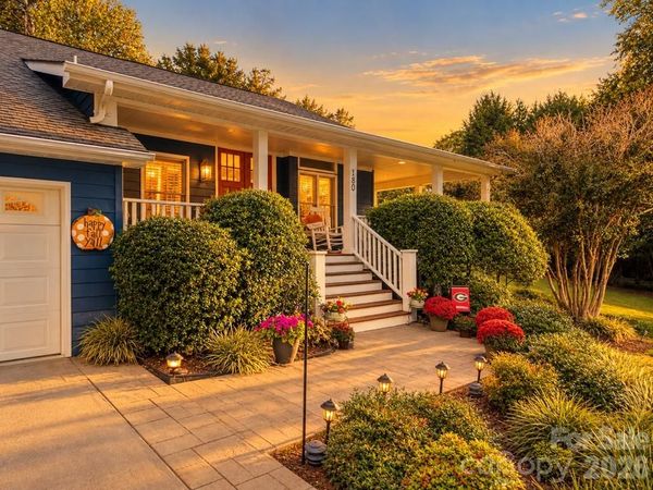 180 Paw Paw Cove , Sylva, NC 28779