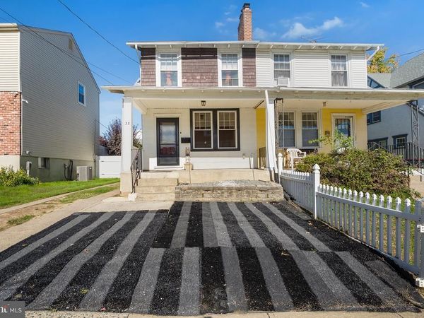 38 MAPLE AVENUE , UPPER DARBY, PA 19082