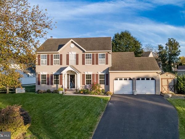 4969 W ROLLING GLEN DRIVE , PIPERSVILLE, PA 18947