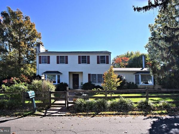 37 N EASTVIEW AVENUE , FEASTERVILLE TREVOSE, PA 19053