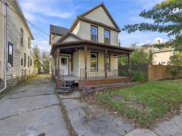 178 Warsaw Street , Depew, NY 14043
