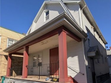 258 Abbott Road, Unit UPPER, Buffalo, NY 14220