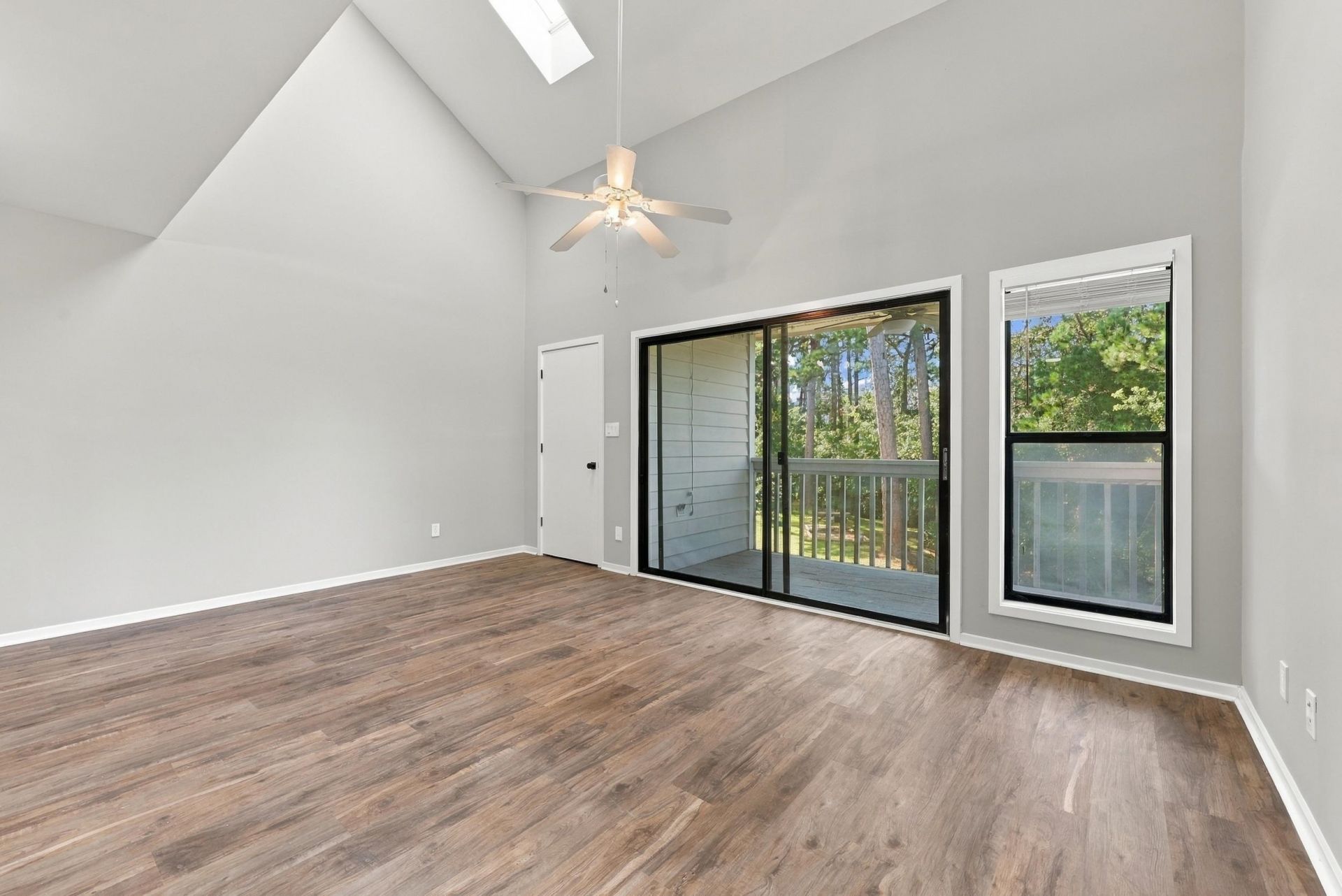4494 Little River Inn Ln. Photo 5