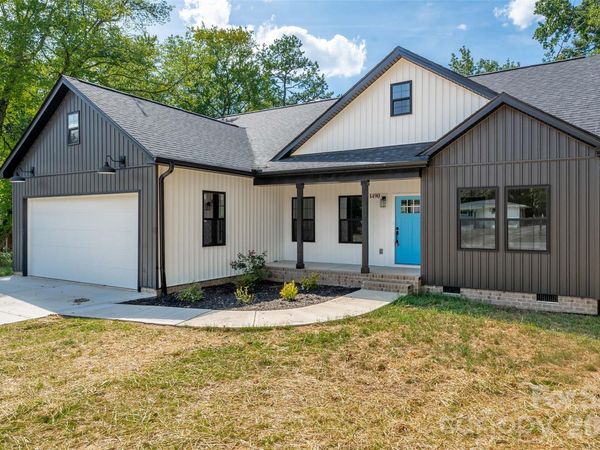 1490 Oakwood Avenue , Kannapolis, NC 28081