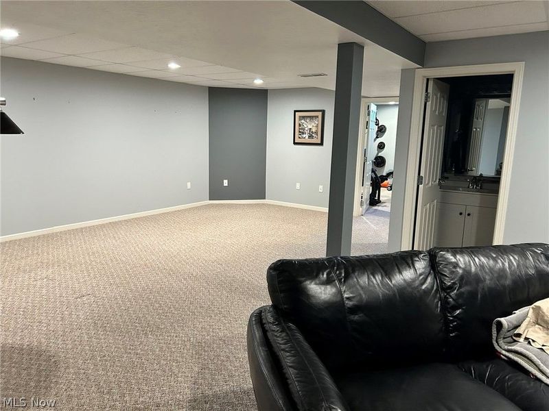 1517 Spring Wood Lane, Uniontown, OH 44685 Photo 33