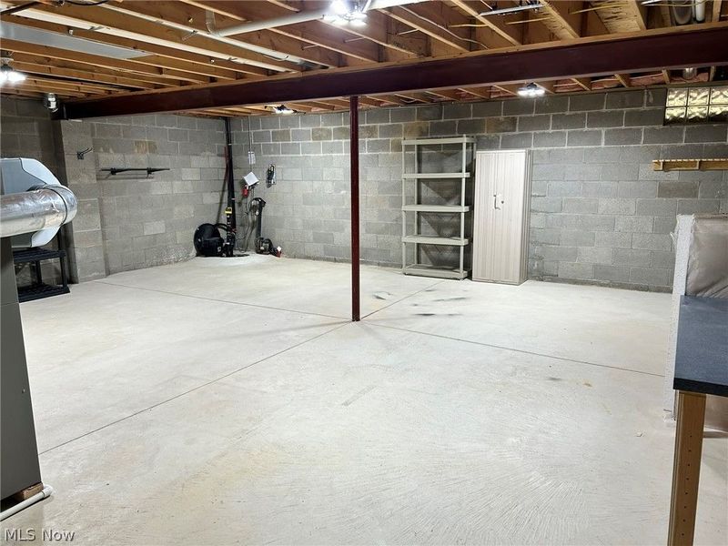 1517 Spring Wood Lane, Uniontown, OH 44685 Photo 37