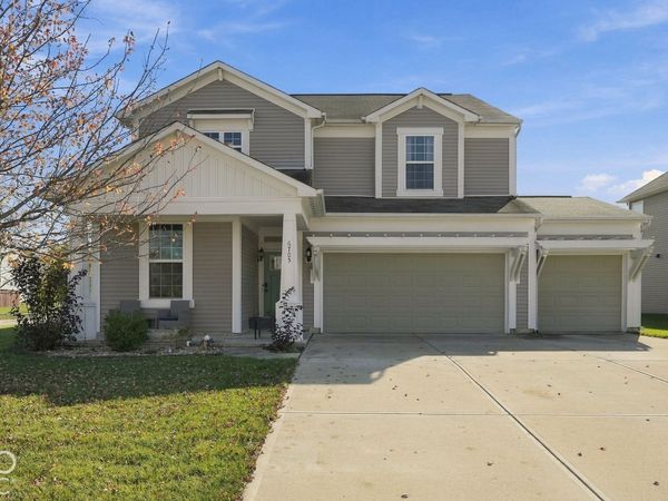 6705 Park Grove Boulevard, Whitestown, IN 46075
