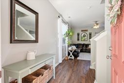 9617 Roseberry Street photo 4