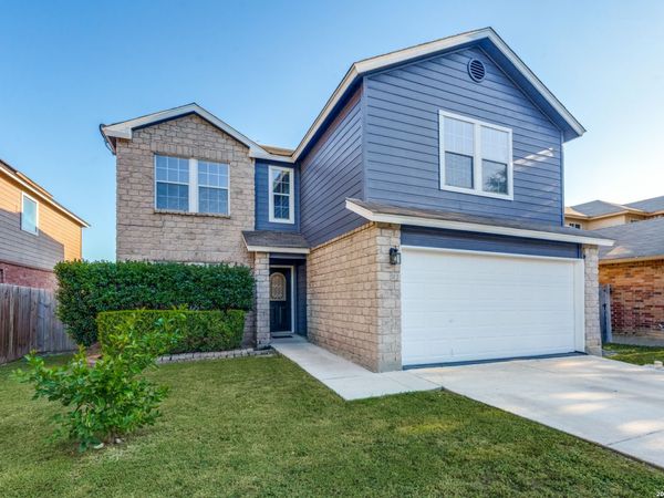 147 Woodstone Loop, Cibolo, TX 78108