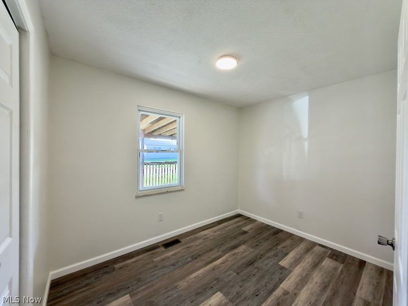 102 4th Street , Belpre, OH 45714 Photo 16