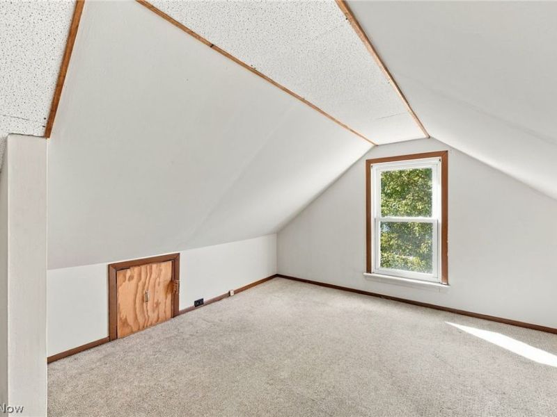 1531 Woodhurst Avenue , Mayfield Heights, OH 44124 Photo 19