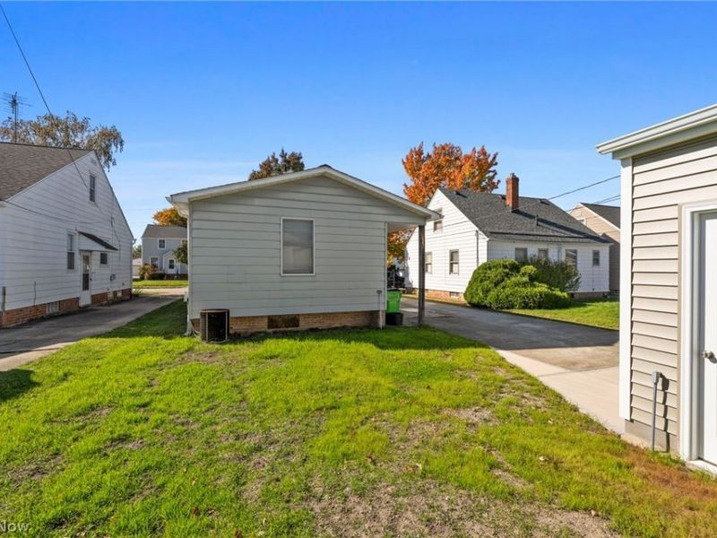 1531 Woodhurst Avenue , Mayfield Heights, OH 44124 Photo 28